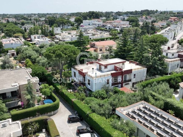 casa indipendente in vendita a Trani