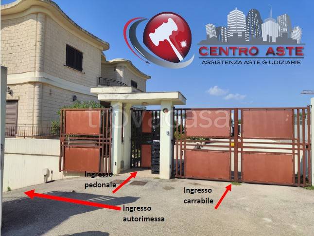 casa indipendente in vendita a Trani