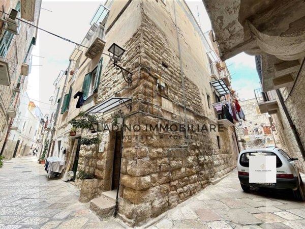appartamento in vendita a Trani in zona Borgo Medievale