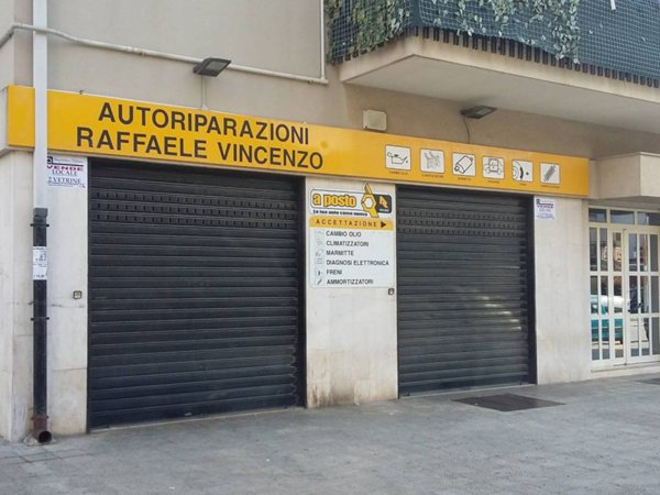 negozio in vendita a Trani