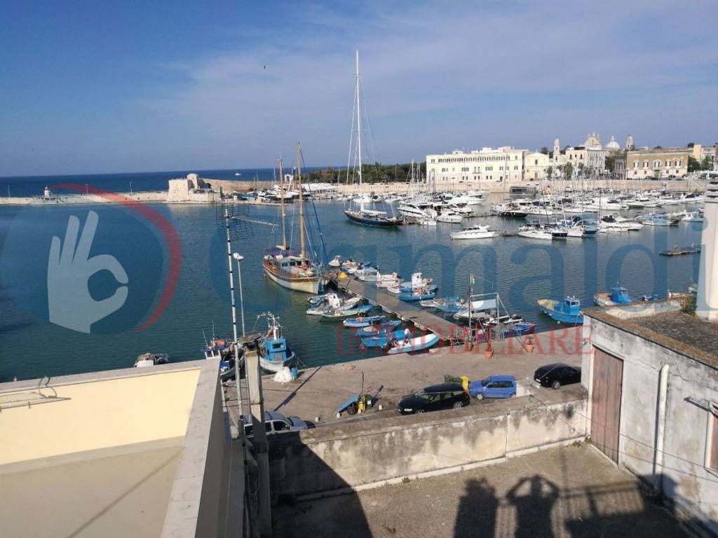casa indipendente in vendita a Trani in zona Borgo Medievale