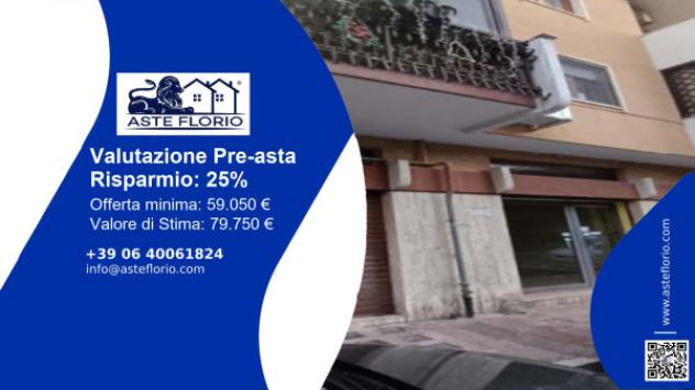 pentavano in vendita a Trani