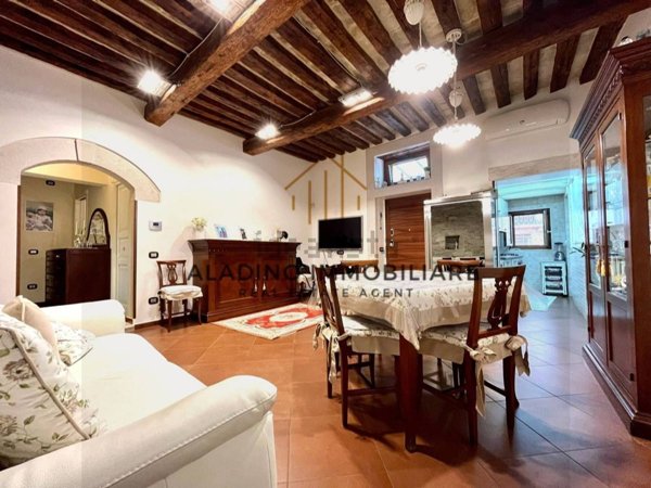 appartamento in vendita a Trani in zona Borgo Medievale