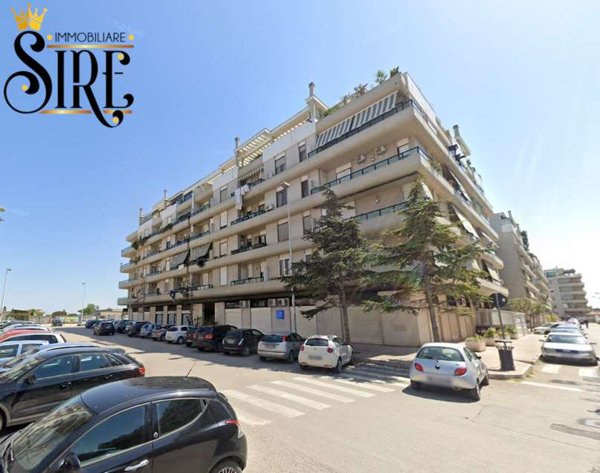negozio in vendita a Trani