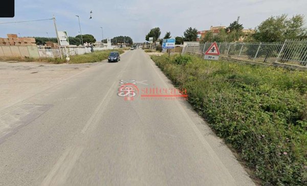 negozio in vendita a Trani