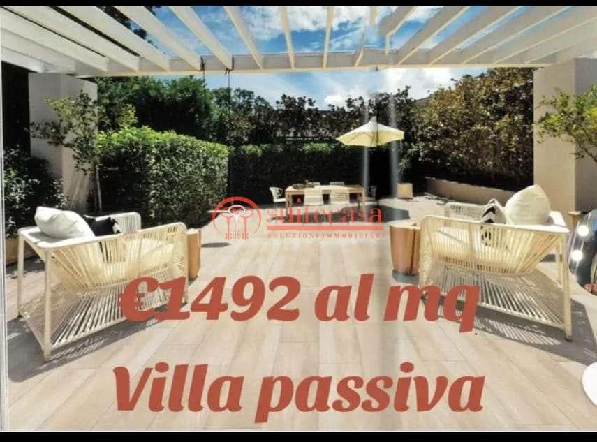 casa indipendente in vendita a Trani