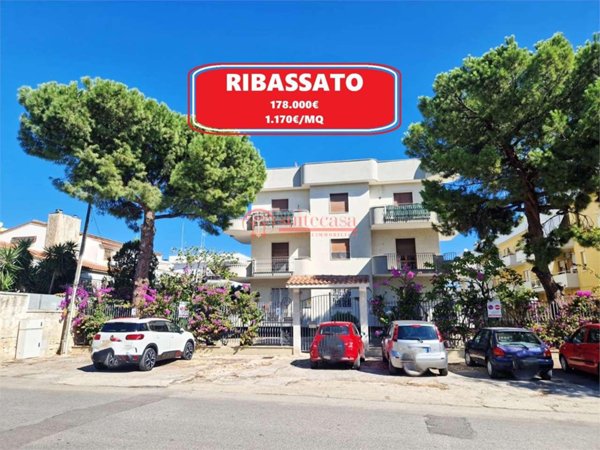 appartamento in vendita a Trani in zona Borgo Ottocentesco