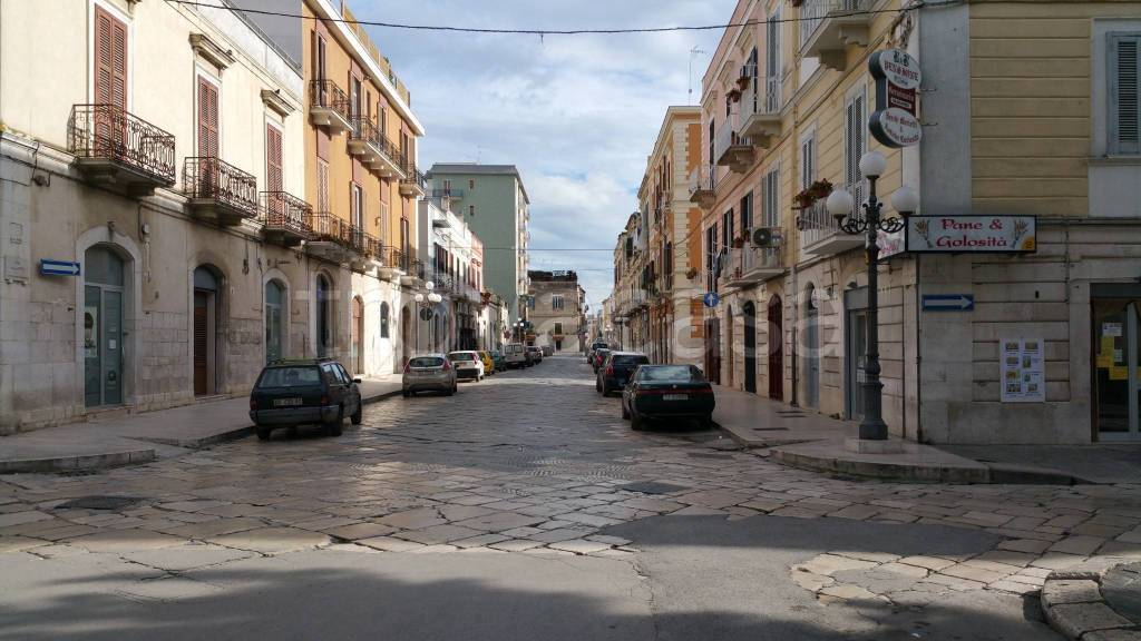 appartamento in vendita a Trani in zona Borgo Ottocentesco