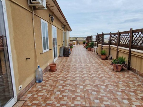 appartamento in vendita a Trani in zona Borgo Medievale