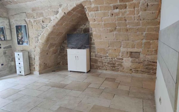 appartamento in vendita a Trani in zona Borgo Medievale