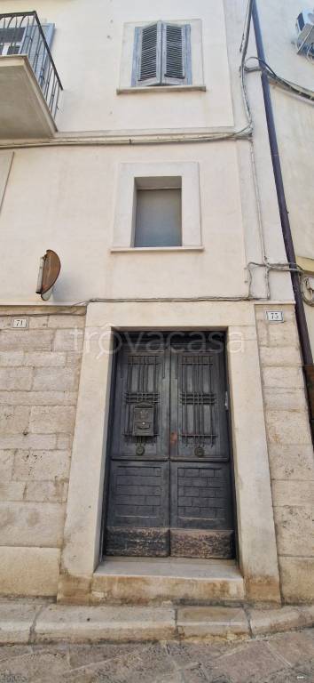 appartamento in vendita a Trani in zona Borgo Medievale