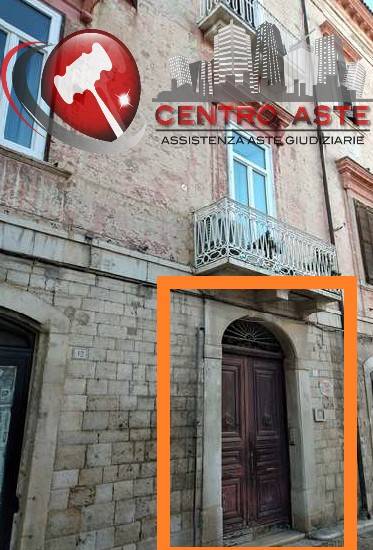 appartamento in vendita a Trani in zona Borgo Medievale