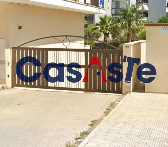 appartamento in vendita a Trani in zona Borgo Ottocentesco
