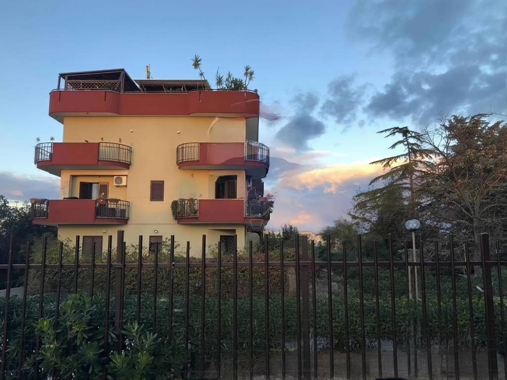 appartamento in vendita a Trani in zona Borgo Ottocentesco