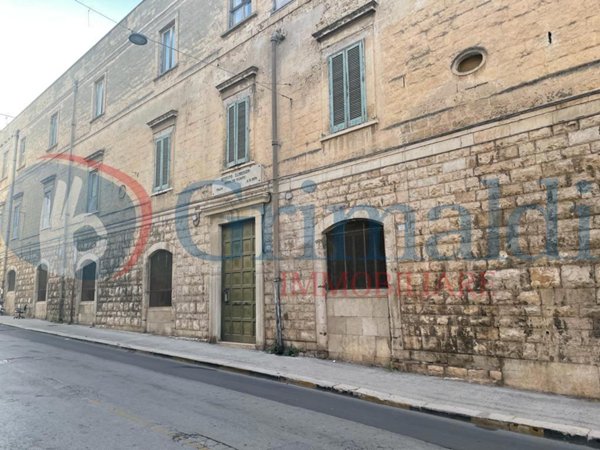 villa in vendita a Trani in zona Borgo Medievale