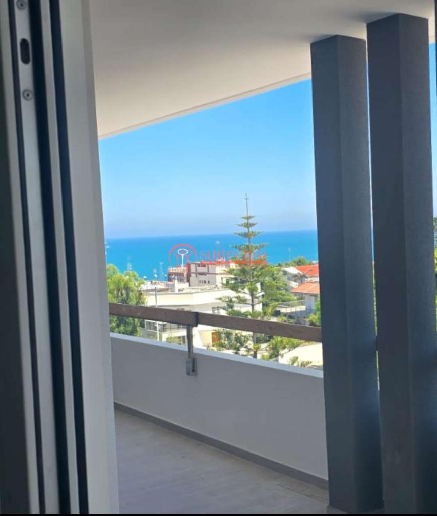 appartamento in vendita a Trani in zona Borgo Ottocentesco