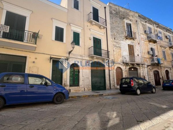 appartamento in vendita a Trani in zona Borgo Medievale