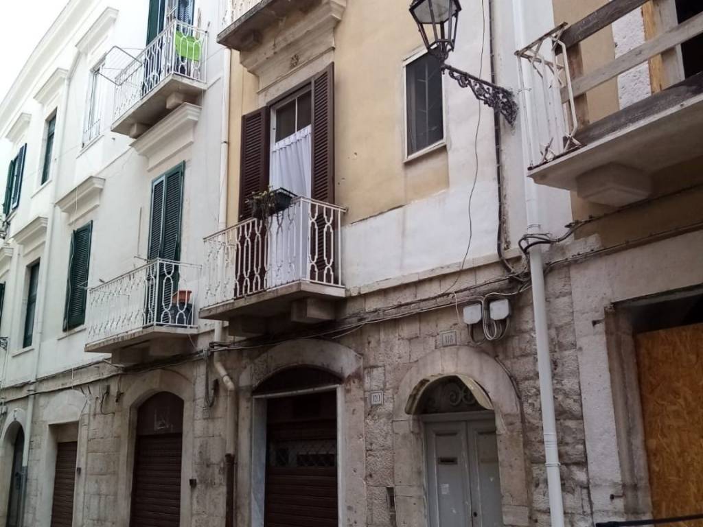 appartamento in vendita a Trani in zona Borgo Medievale