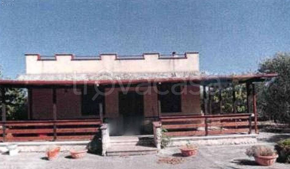 casa indipendente in vendita a Trani