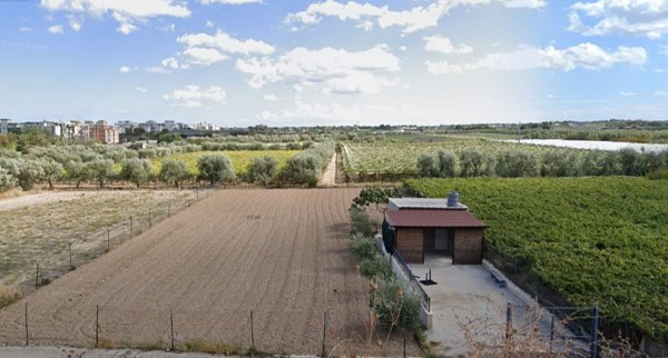 terreno edificabile in vendita a Trani