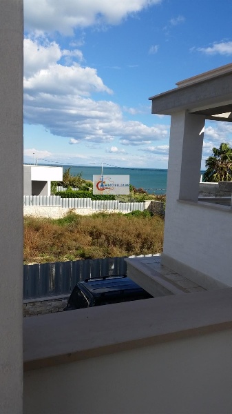 casa indipendente in vendita a Trani