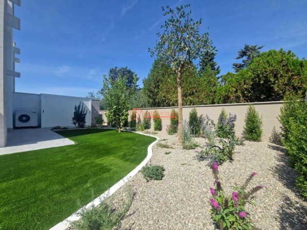 casa indipendente in vendita a Trani