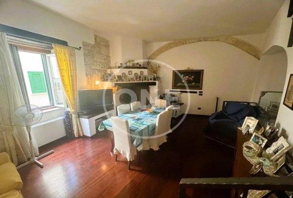 casa indipendente in vendita a Trani in zona Borgo Medievale
