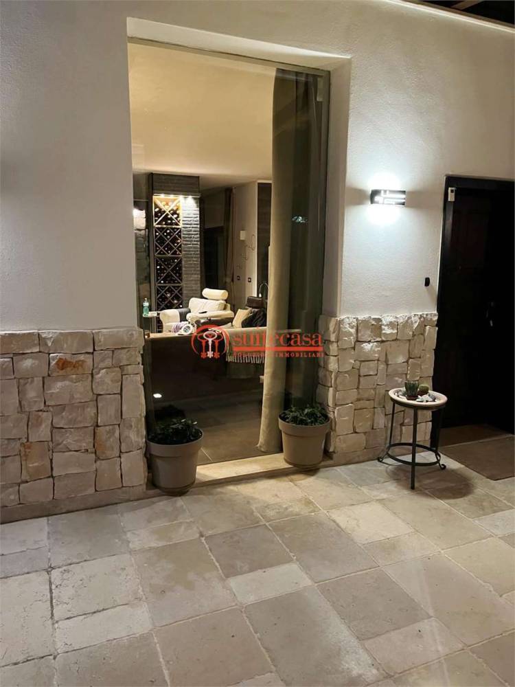 casa indipendente in vendita a Trani