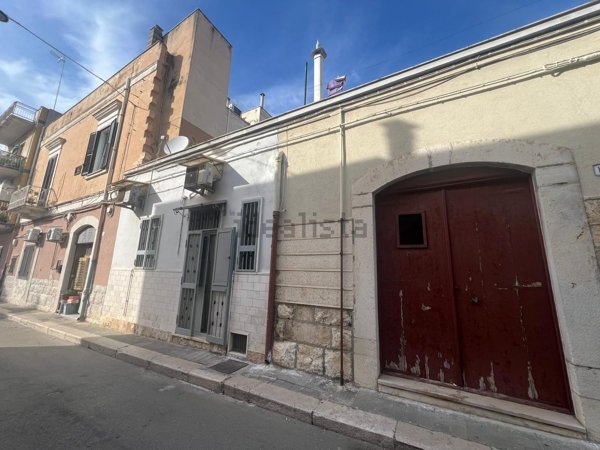 appartamento in vendita a Trani in zona Borgo Medievale