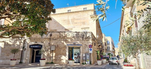 appartamento in vendita a Trani in zona Borgo Medievale