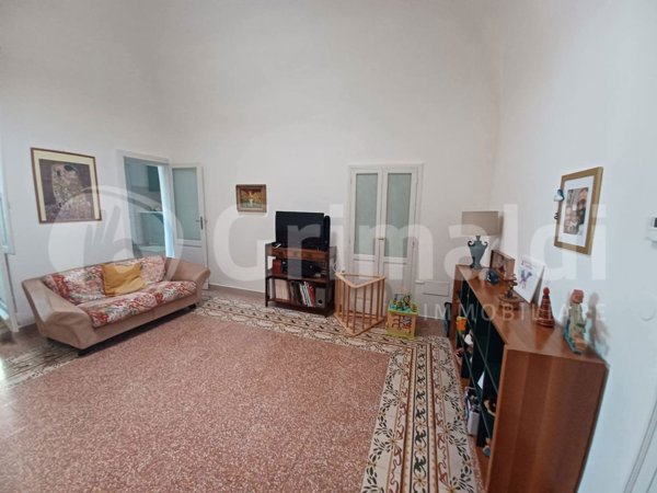 appartamento in vendita a Trani in zona Borgo Ottocentesco