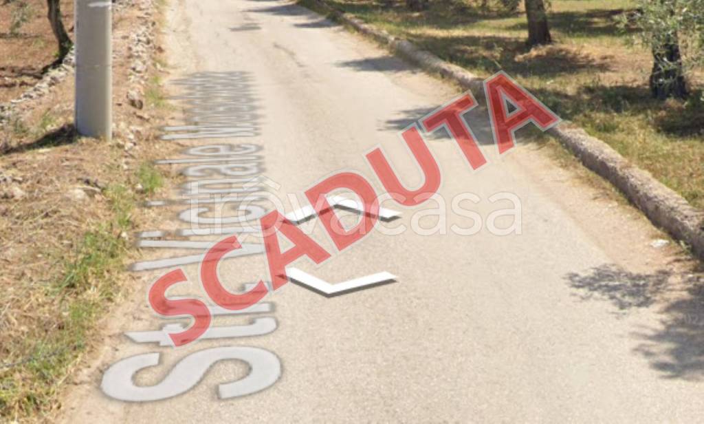 locale commerciale in vendita a Trani