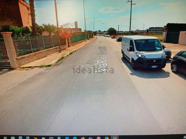 terreno industriale in vendita a Trani