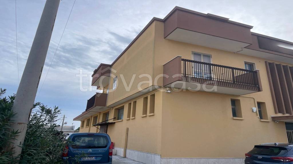 ufficio in vendita a Trani