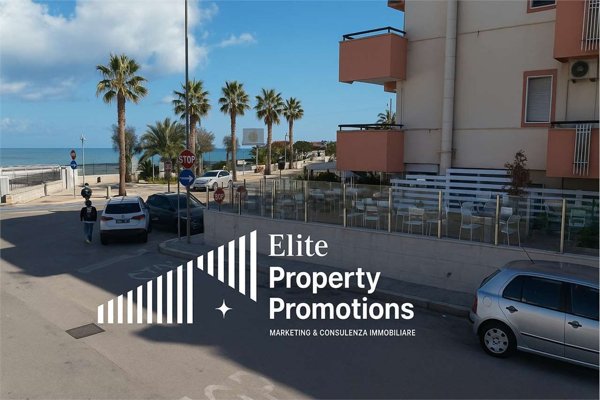 locale commerciale in vendita a Trani