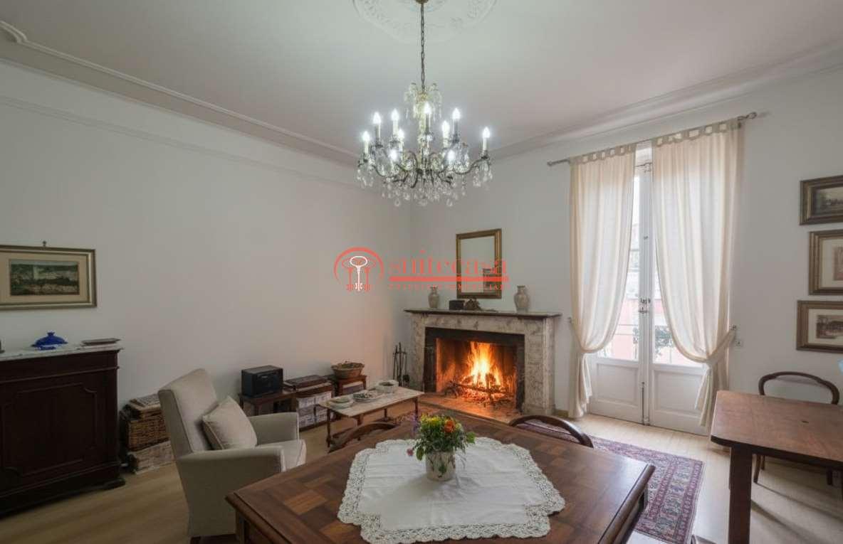 appartamento in vendita a Trani in zona Borgo Ottocentesco
