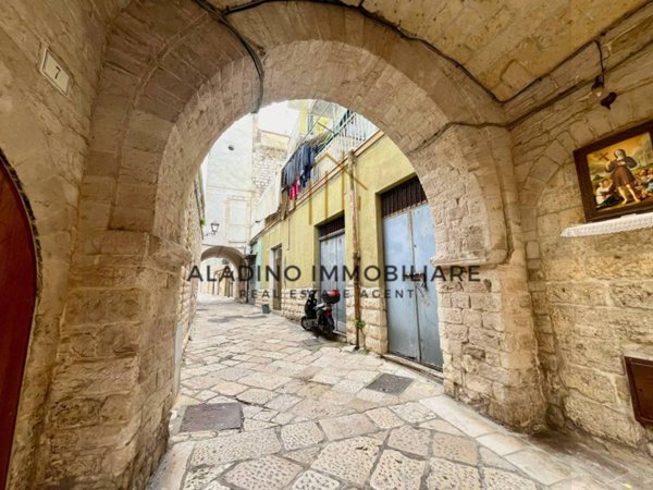 appartamento in vendita a Trani in zona Borgo Medievale
