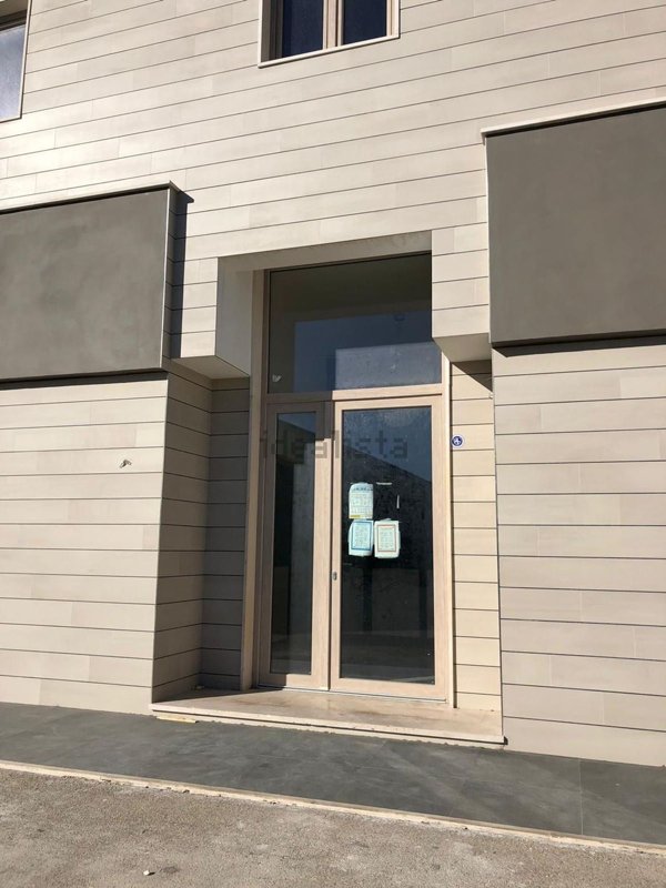 ufficio in vendita a Trani