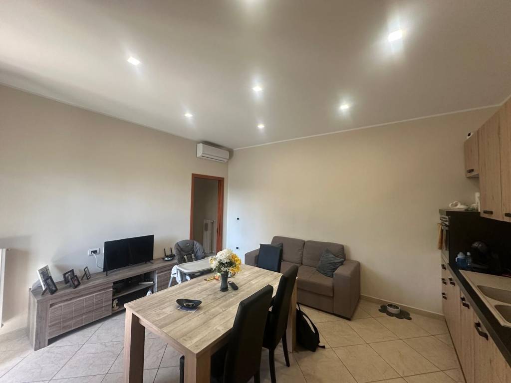 casa indipendente in vendita a Trani in zona Capirro