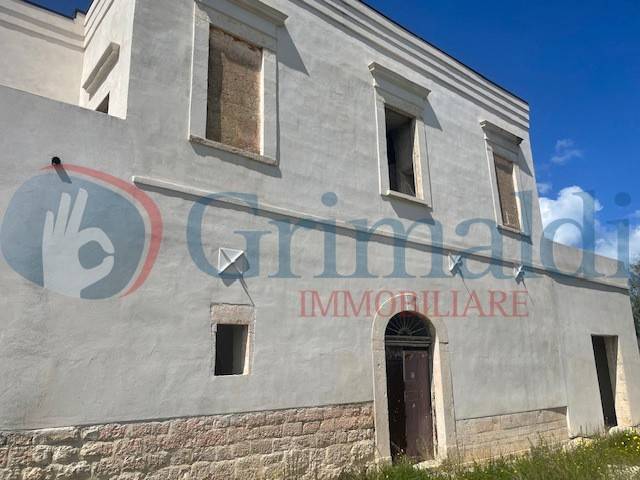 casa indipendente in vendita a Trani in zona Borgo Medievale