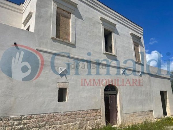 casa indipendente in vendita a Trani in zona Borgo Medievale