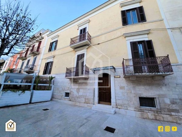 appartamento in vendita a Trani in zona Borgo Ottocentesco