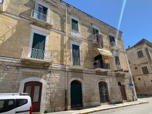 appartamento in vendita a Trani in zona Borgo Medievale