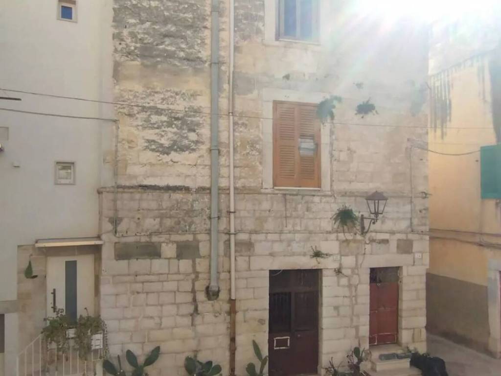 intera palazzina in vendita a Trani