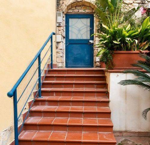 appartamento in vendita a Trani in zona Borgo Medievale