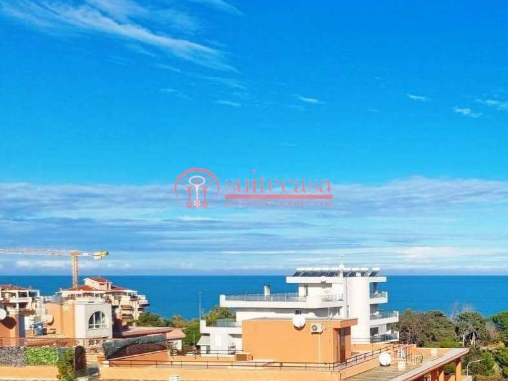 appartamento in vendita a Trani in zona Borgo Medievale