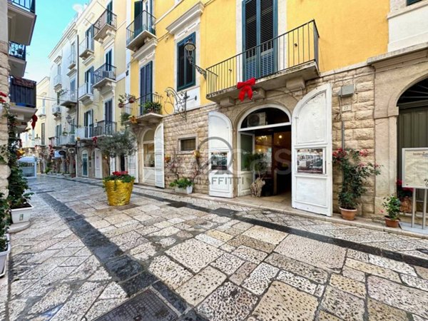 negozio in vendita a Trani in zona Borgo Medievale