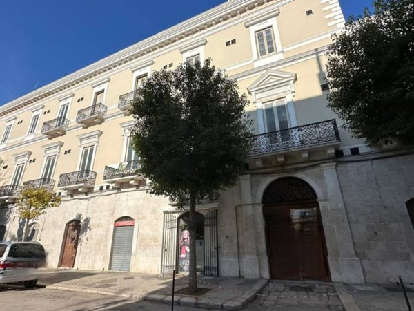 appartamento in vendita a Trani in zona Borgo Medievale