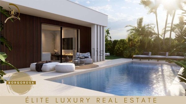 casa indipendente in vendita a Trani in zona Capirro