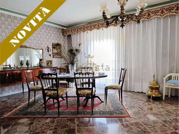 appartamento in vendita a Trani in zona Borgo Ottocentesco